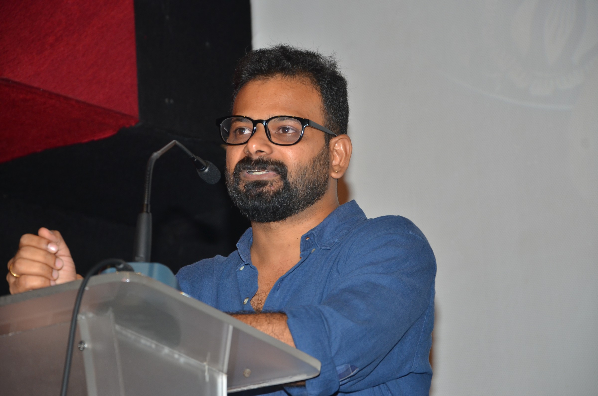 தமிழ் சினிமா சூழல் என்பது வியாபாரத்தின் மீது கட்டமைக்கப்பட்டிருக்கிறது – அறிமுக இயக்குநர் ஜெய்