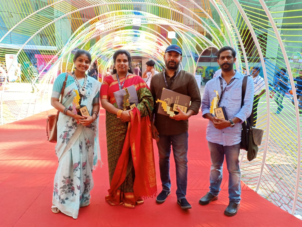26 சர்வதேச விருதுகளை அள்ளிய ‘டூ லெட்’..!