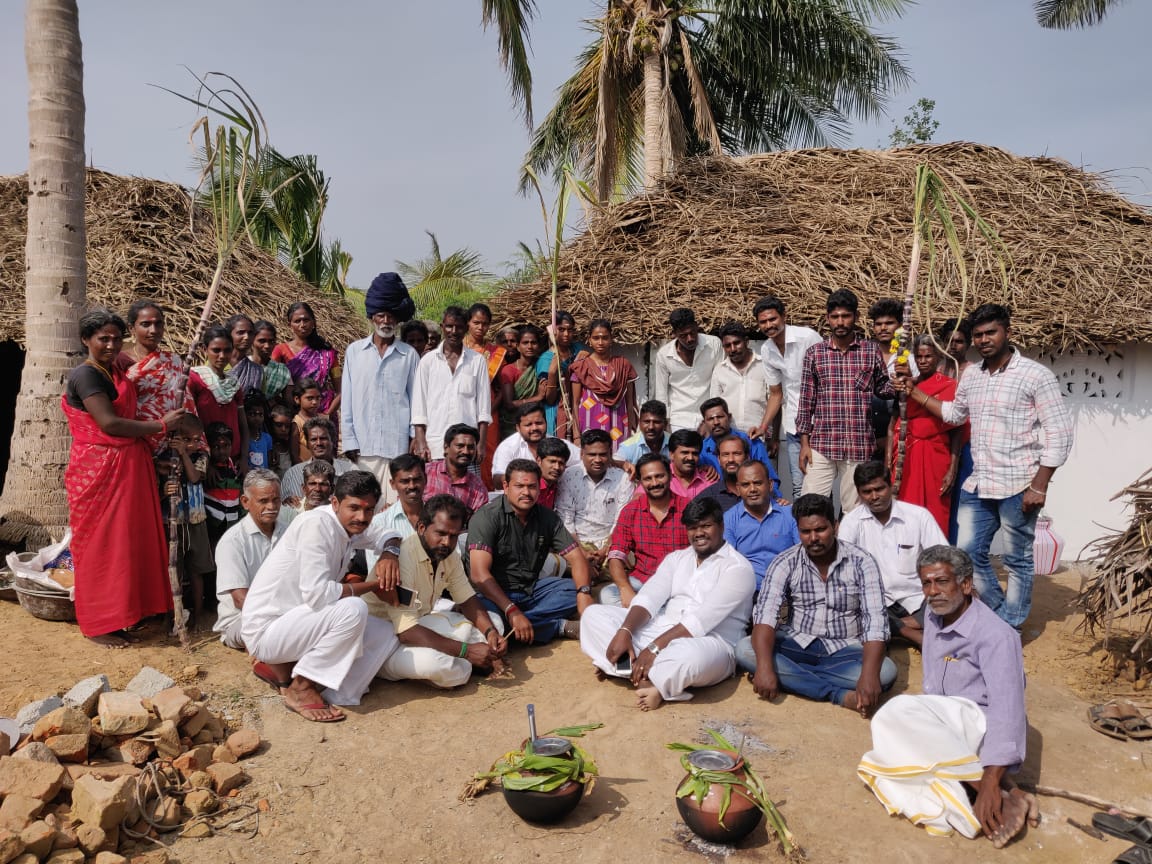 சூர்யா – கார்த்தி ரசிகர்கள் விவசாயிகளுக்கு வீடு கட்டிக் கொடுத்தனர்