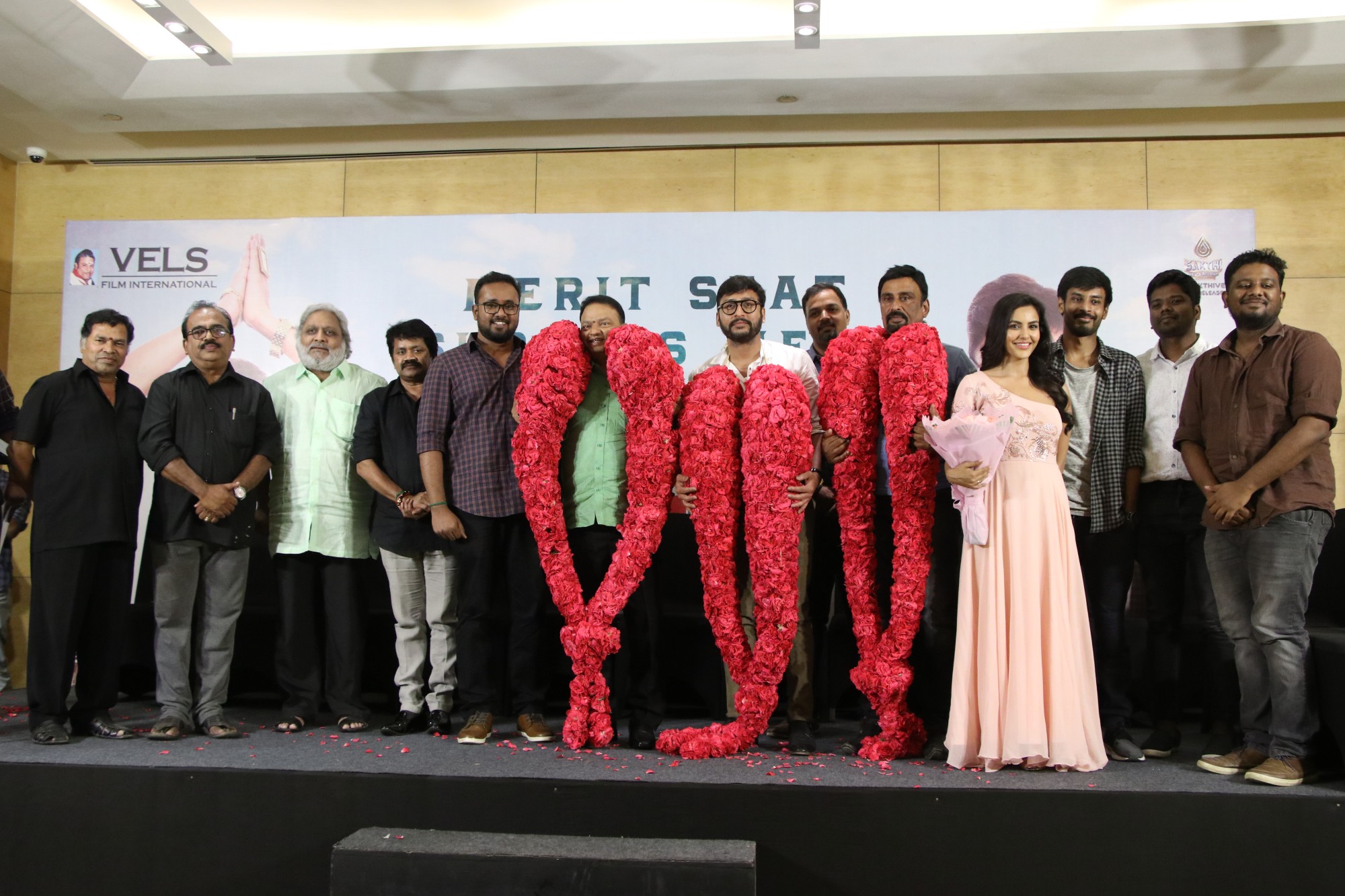 10 பள்ளிகளை தத்தெடுத்து மேம்படுத்தும் பல்கலைக்கழக வேந்தர் ஐசரி கணேஷ்!