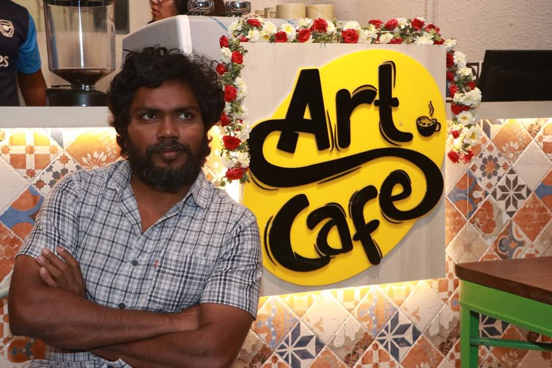 கவின் கலைக் கல்லூரியில் பயின்ற நண்பரின் முயற்சிக்கு ஊக்கமளிக்கும் பா. இரஞ்சித்!