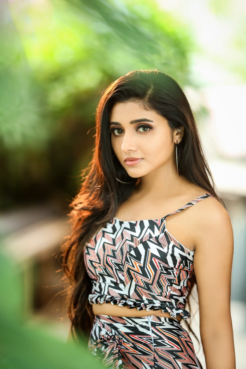 Actor Mirnaa Images!