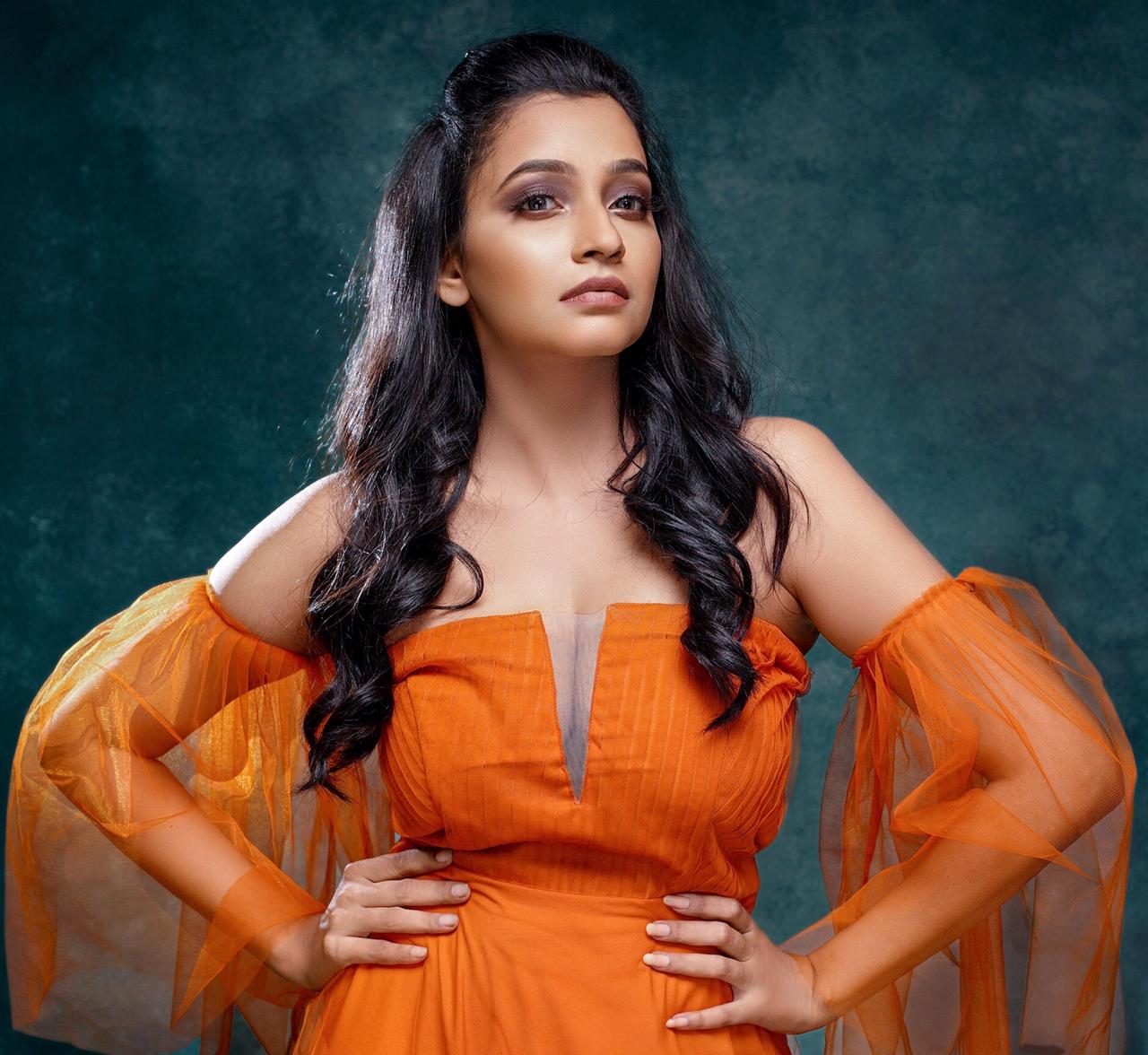 Actor Abarnathi Images!