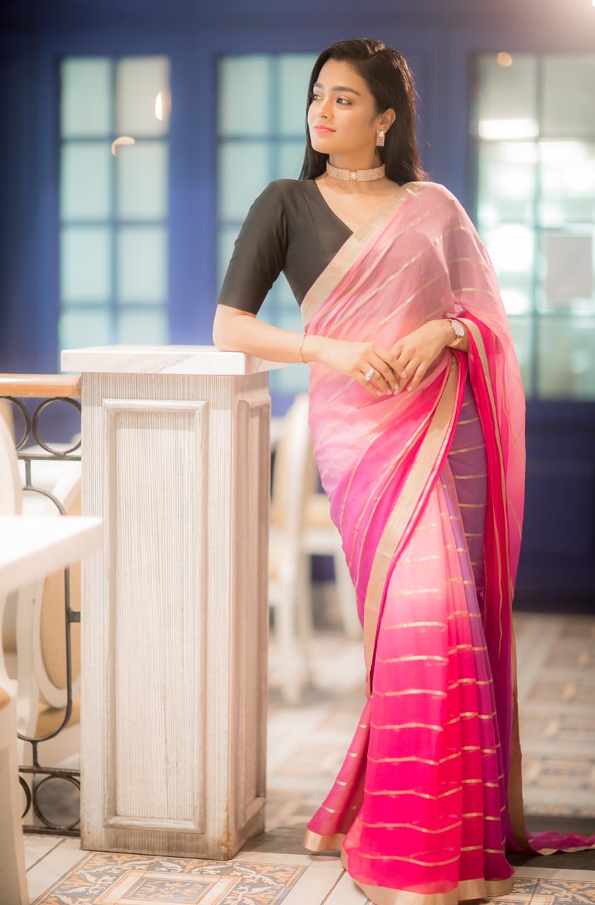 Actor Gayathrie Latest Images!
