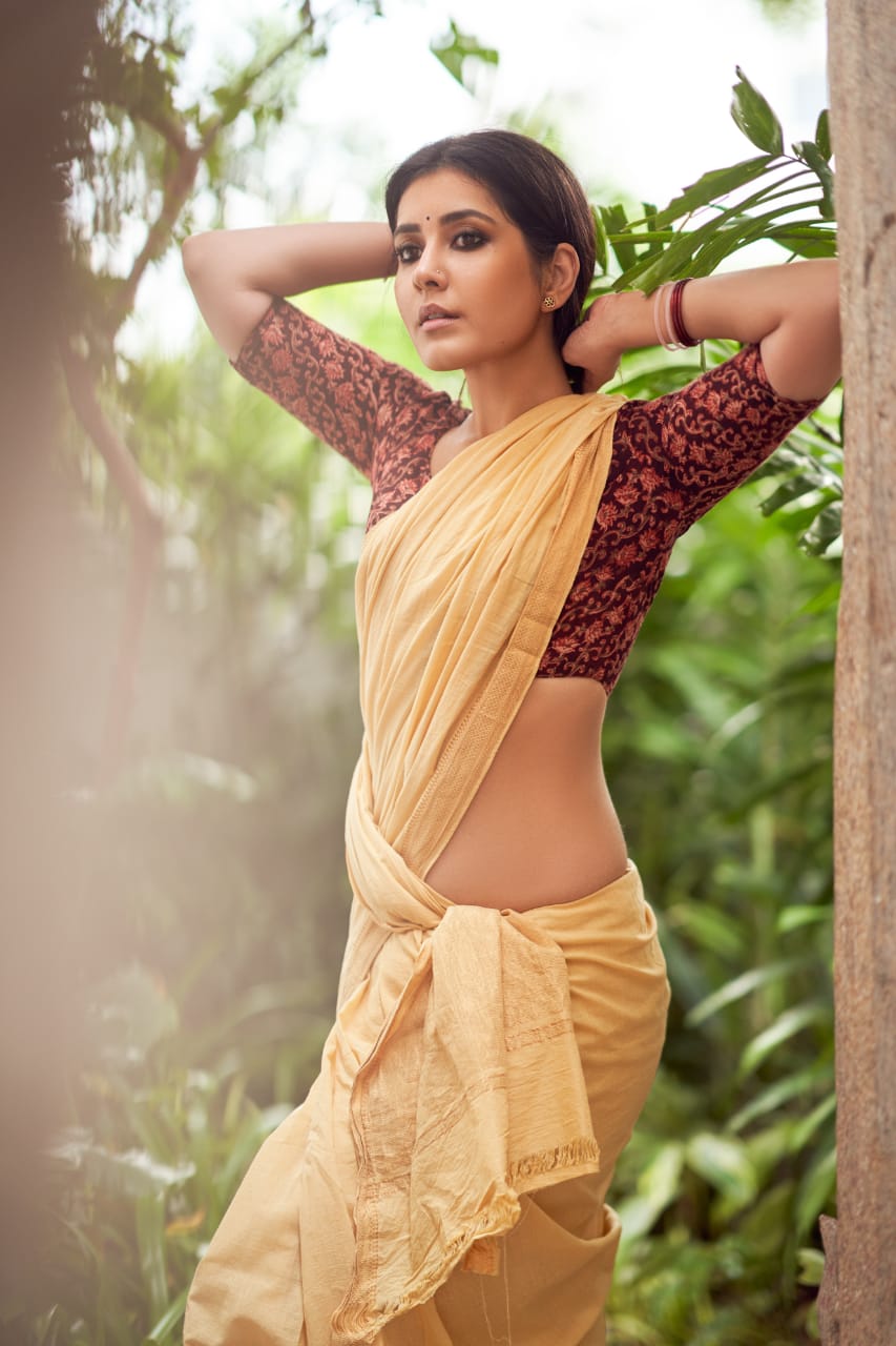 Actor Raashi Khanna Latest Images!