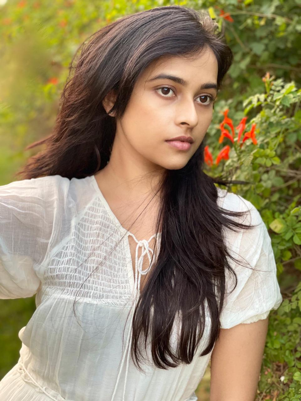 Actor SriDivya Images!