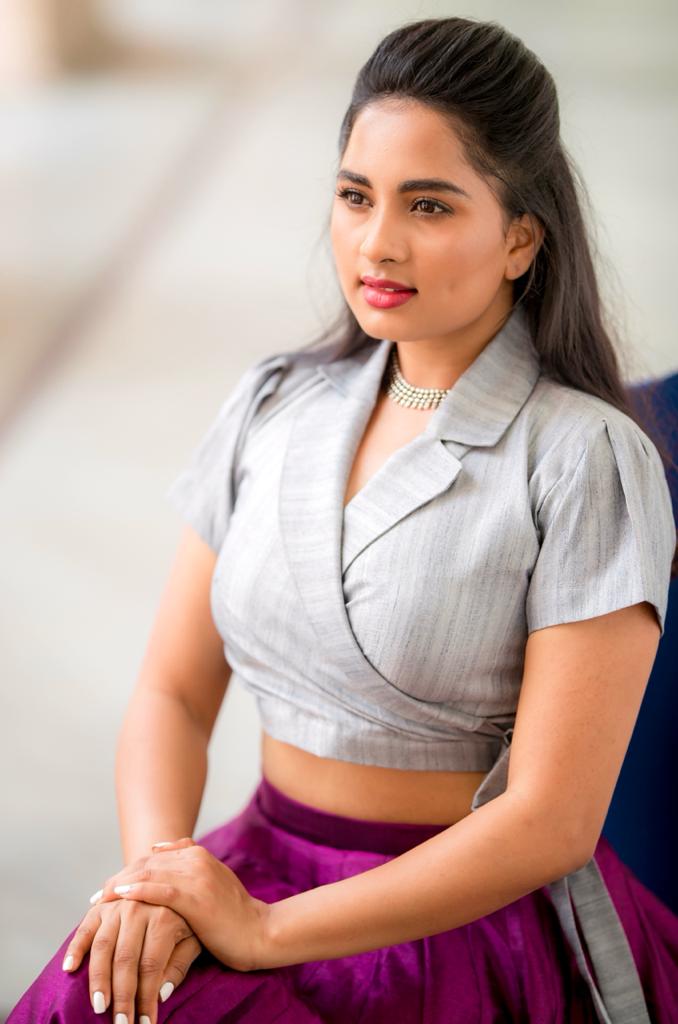 Actor Srushti Dange Images