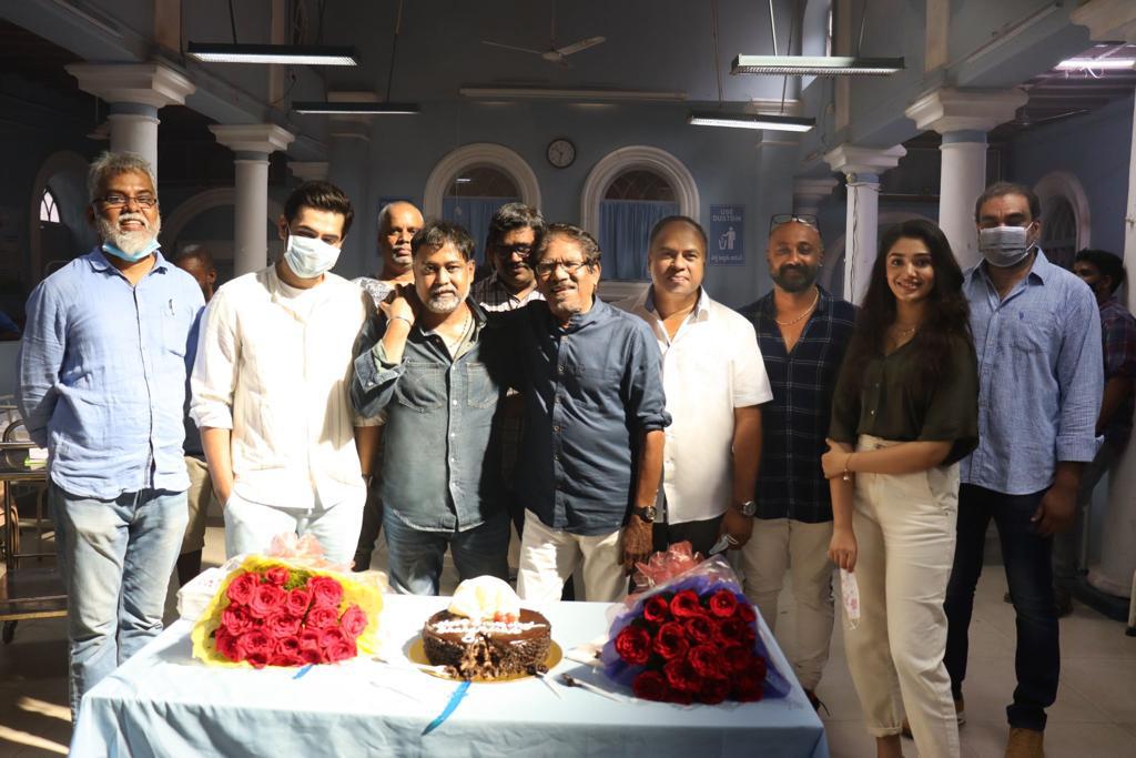 லிங்குசாமி இயக்கும் #RAP019 படப்பிடிப்பு  தளத்துக்கு வருகை தந்த  பாரதிராஜா!