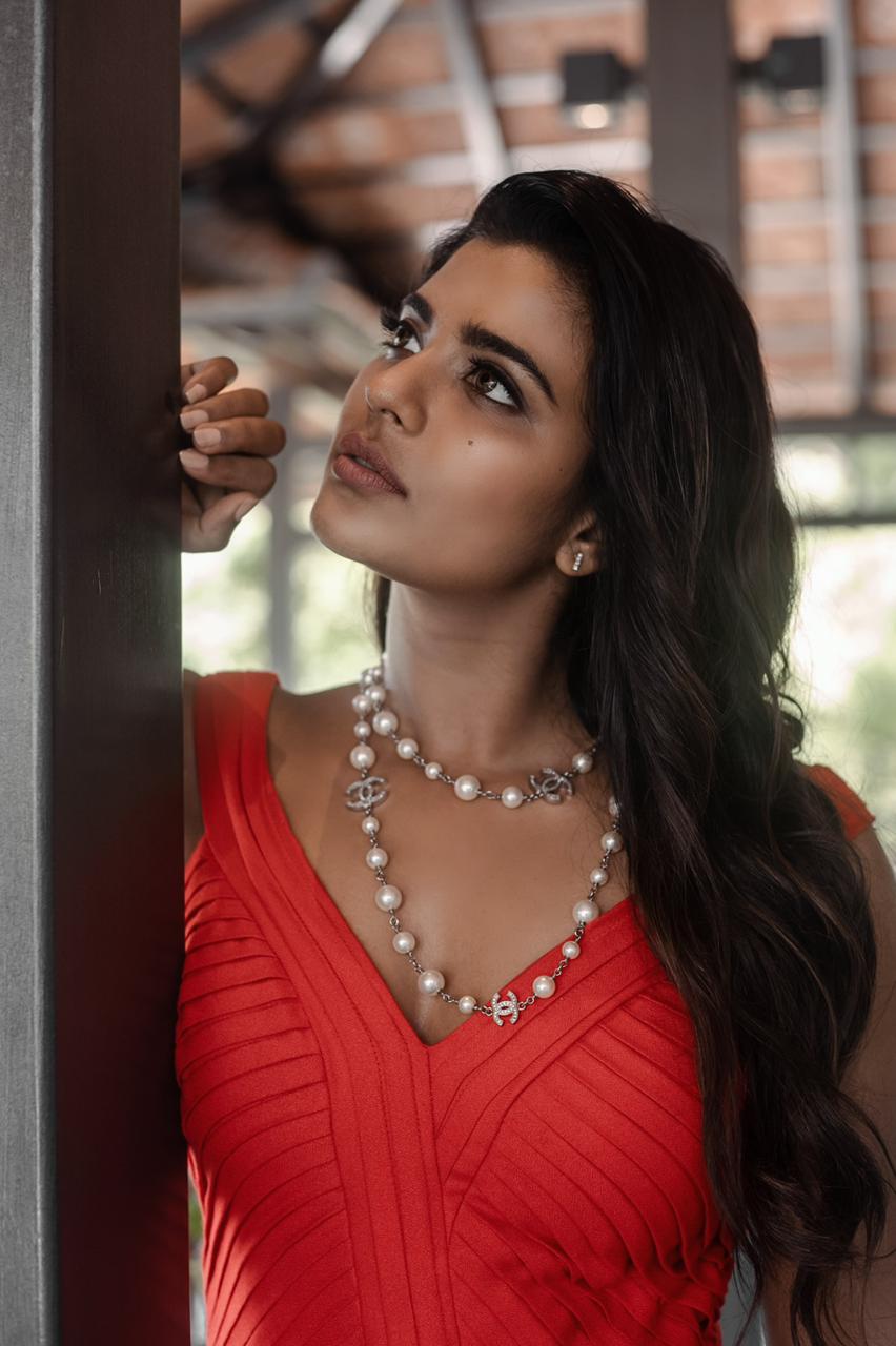 Actor Aishwarya Rajesh Images!
