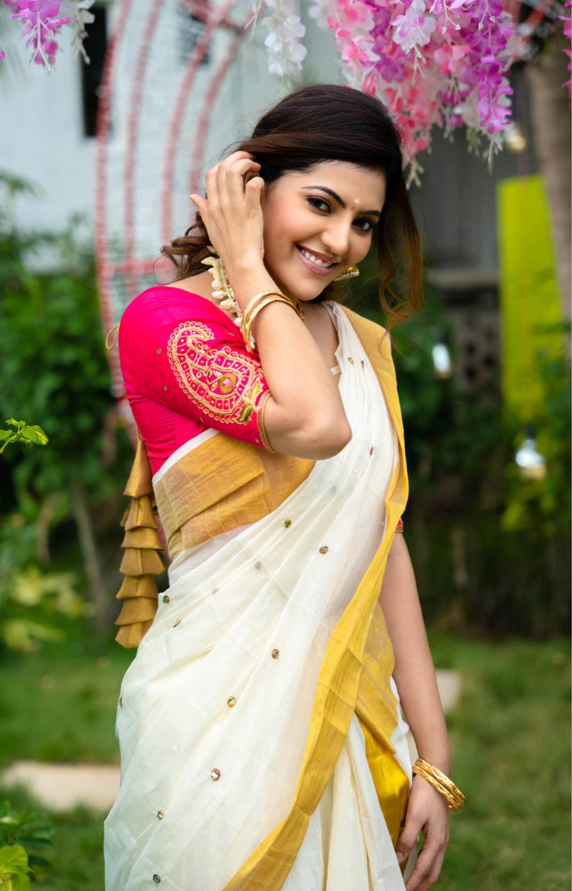 Actor Athulya Ravi Images!