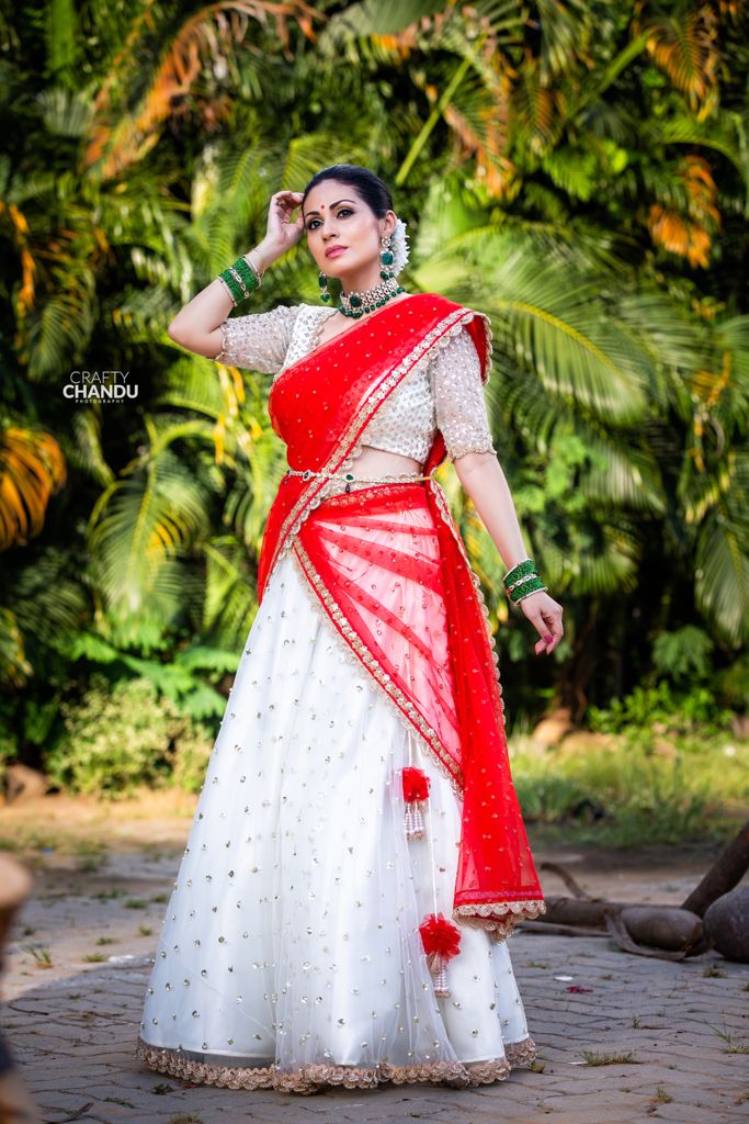 Actor Sadha Images!
