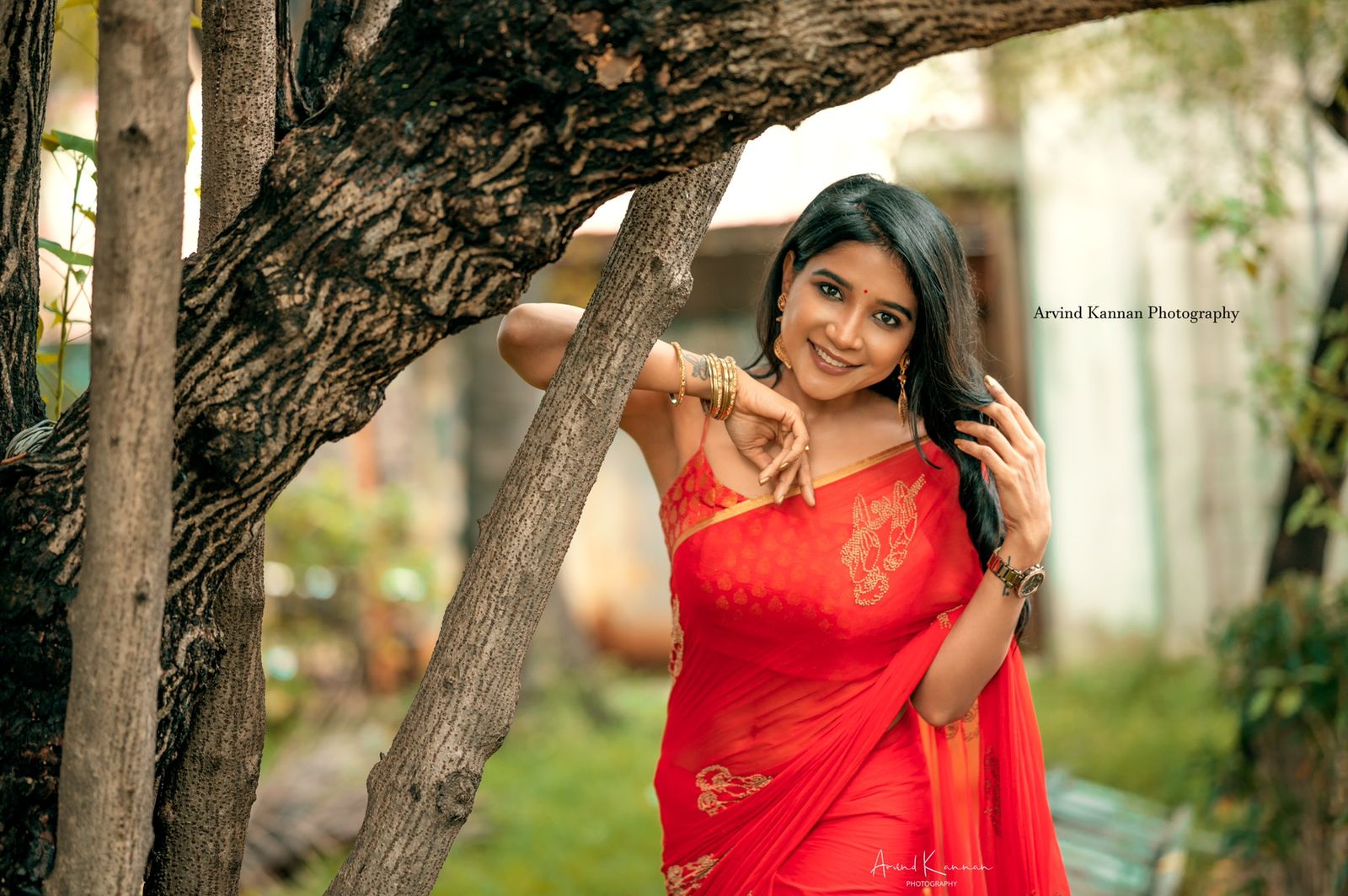 Actor Sakshi Agarwal Images!