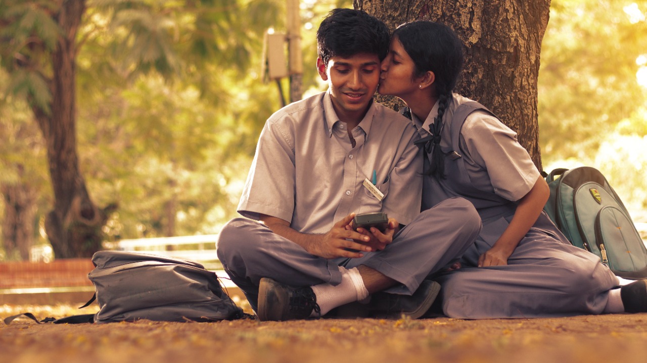 முதல் நீ முடிவும் – நீ விமர்சனம்
