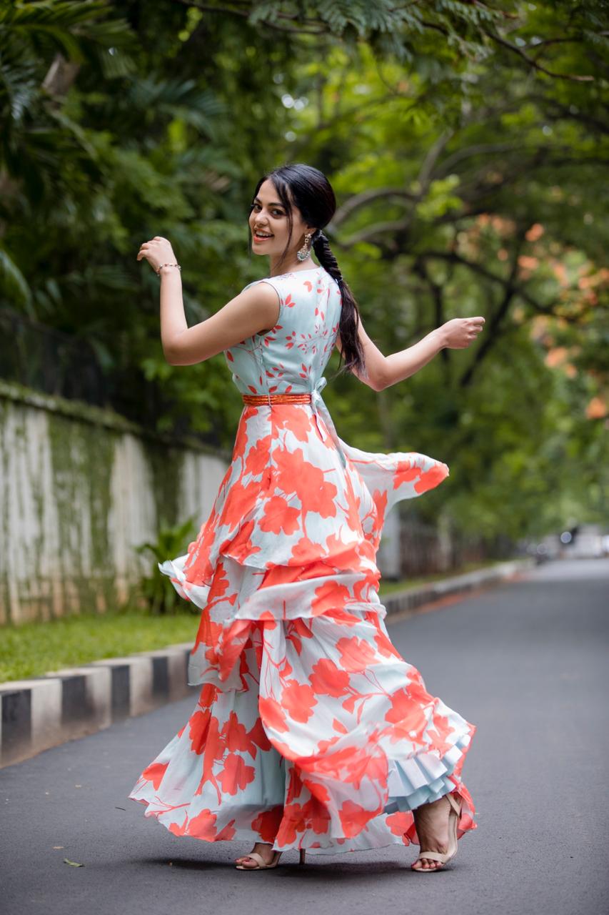 Bindu Madhavi Images!