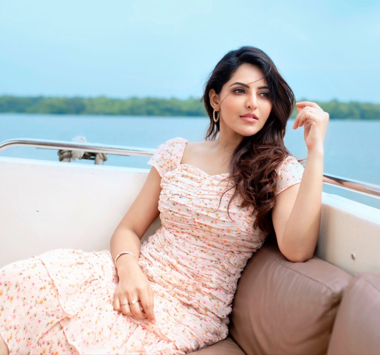 Athulya Ravi Images