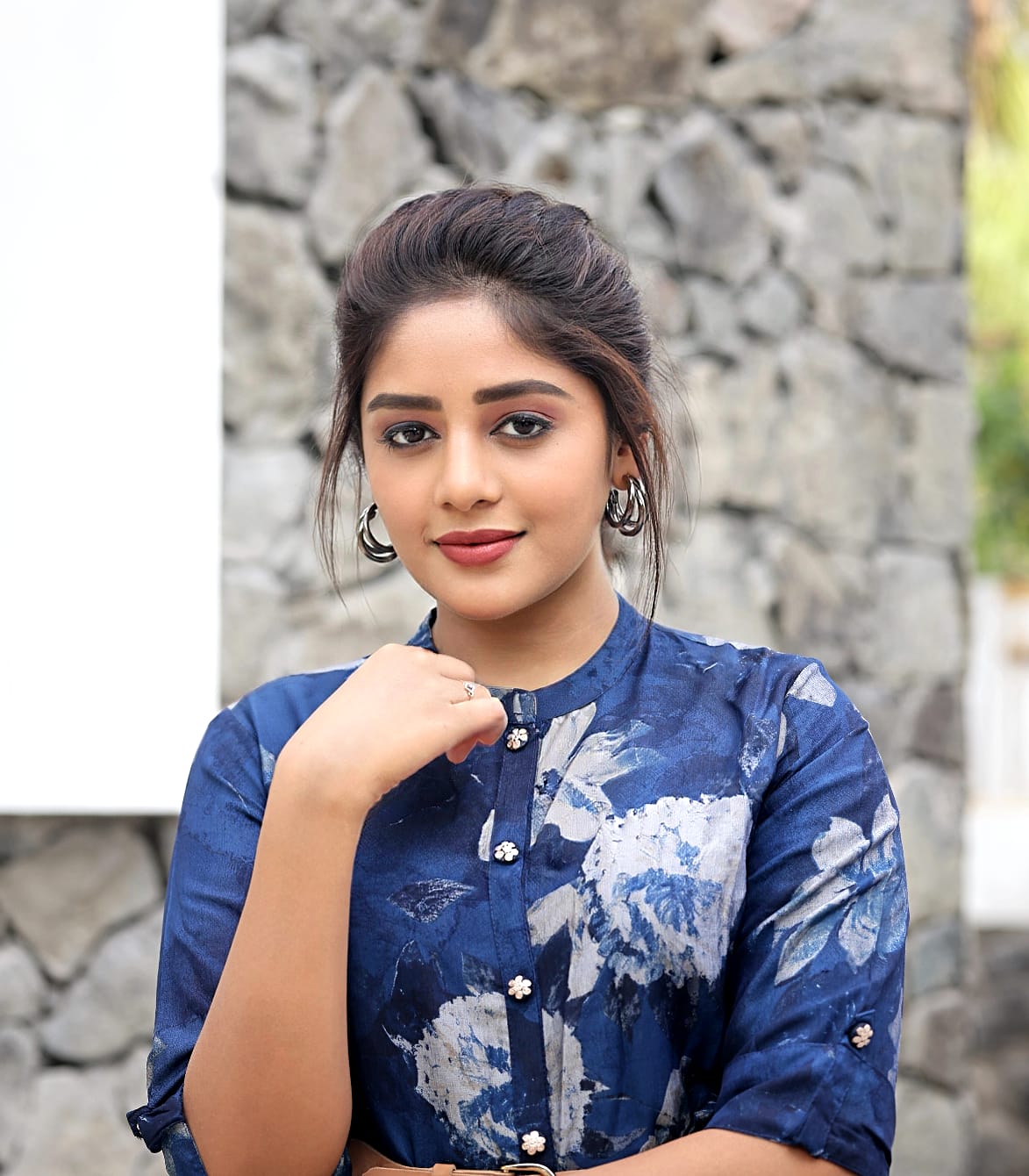 Actor Deepshikha Images!
