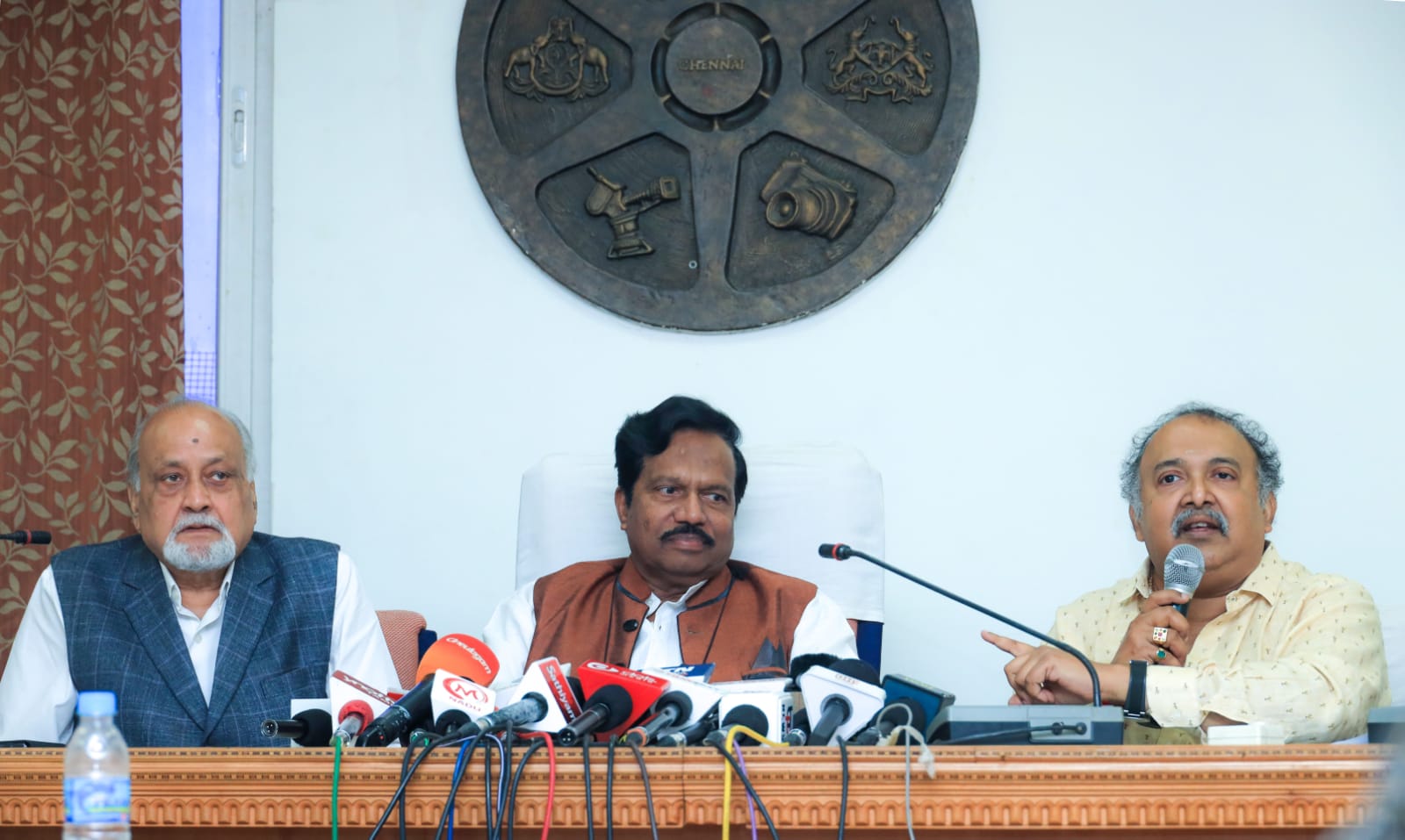 அகாடமி விருதுக்கு அனுப்பப்படும் இந்தியப்படம் ‘செலோ ஷோ’ (தி லாஸ்ட் ஷோ)