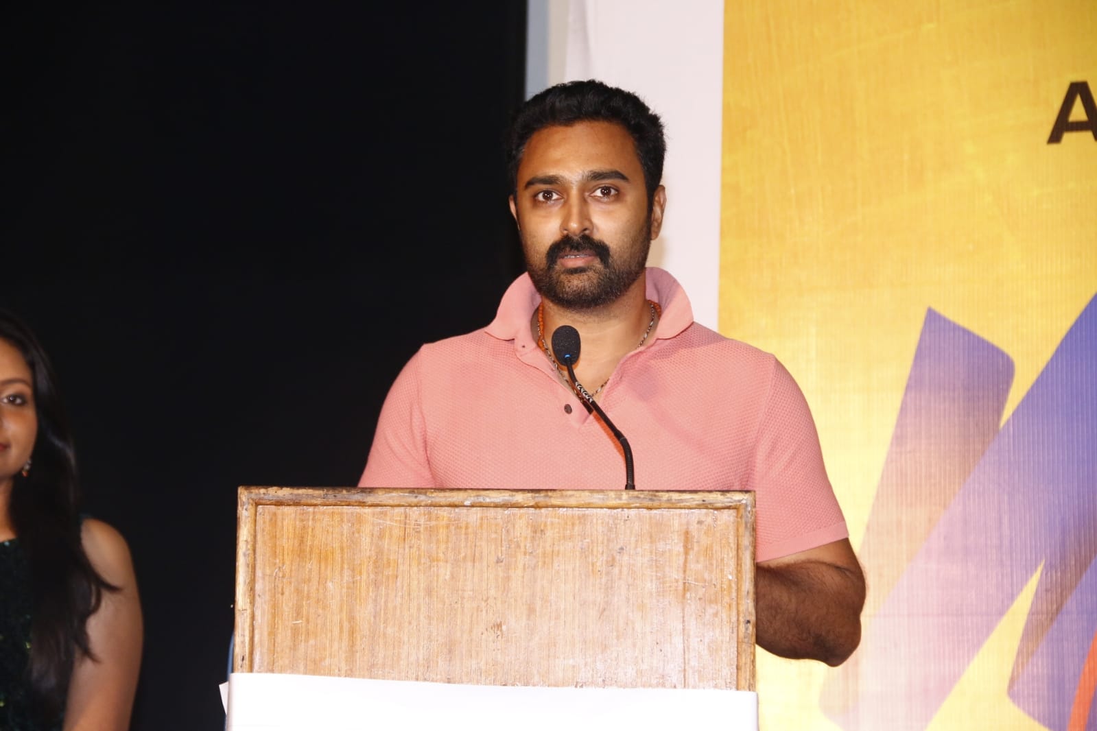முன்னணி நட்சத்திரங்கள் நடிக்கும் காமெடி வலைதளத் தொடர் ‘மேட் கம்பெனி’!