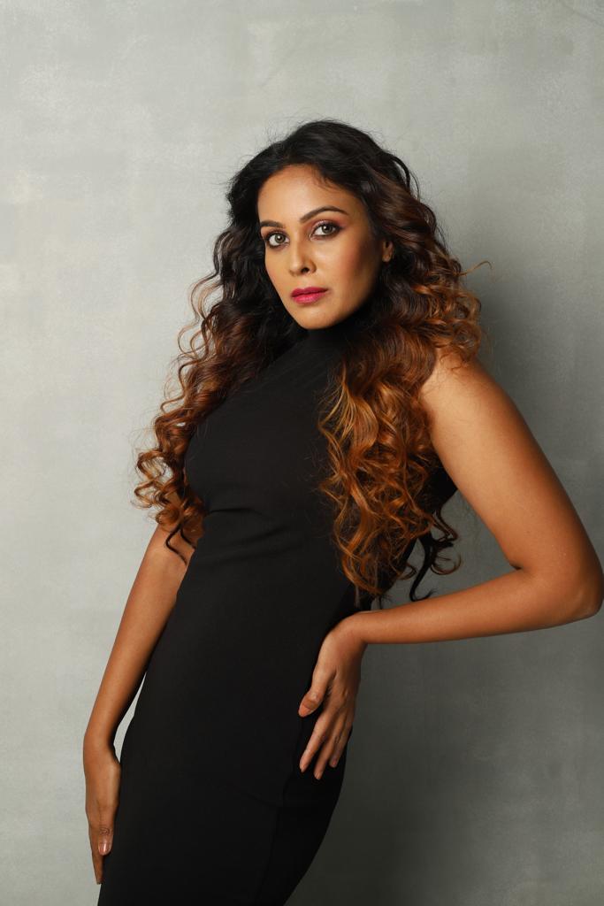 Chandini Tamilarasan Images