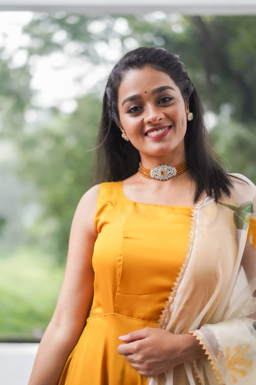 Actor Gayathrie Images