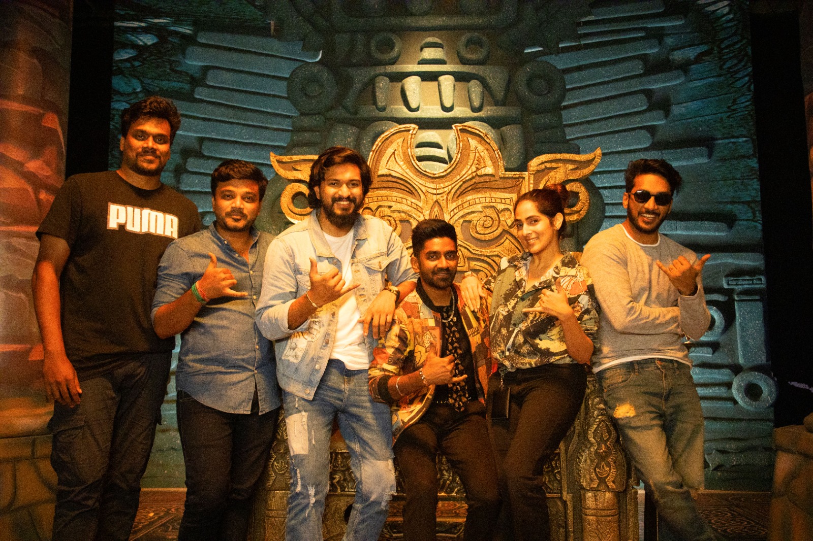 கலகலப்பான பிரேக் அப் ஆல்பம் ‘சிங்கிள் ஆயிட்டேன் டி’