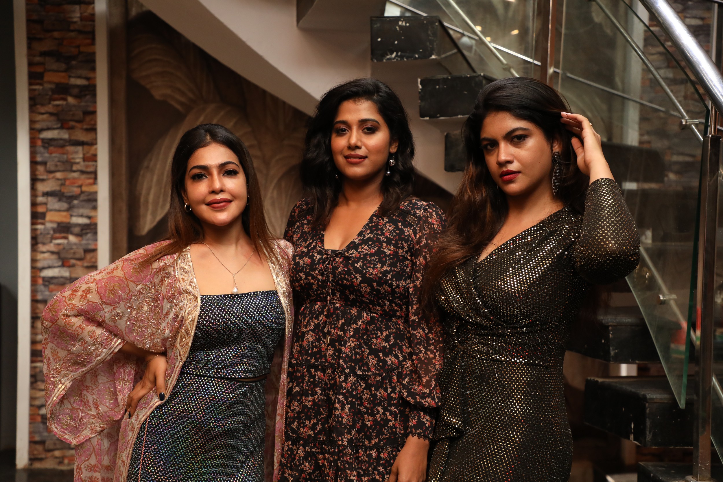 WEB – Movie Photos