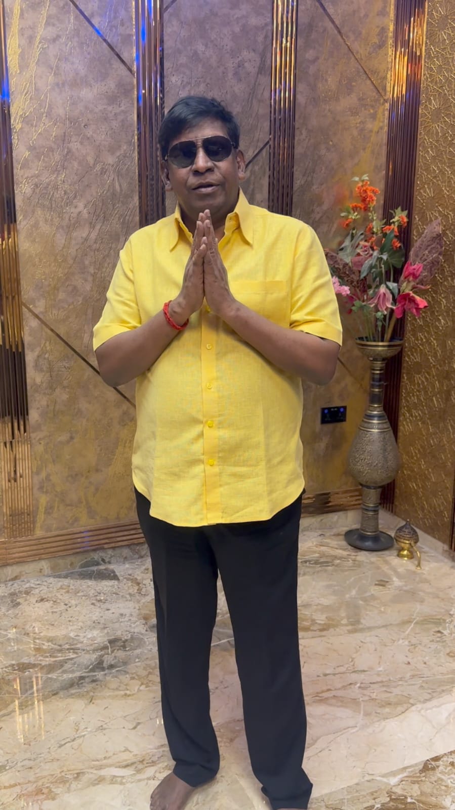 சத்யராஜ் நடிக்கும் ’வெப்பன்’ படத்தைப் பாராட்டிய வடிவேலு!