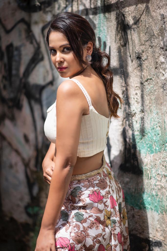 Actor ChandiniTamilarasan Images!