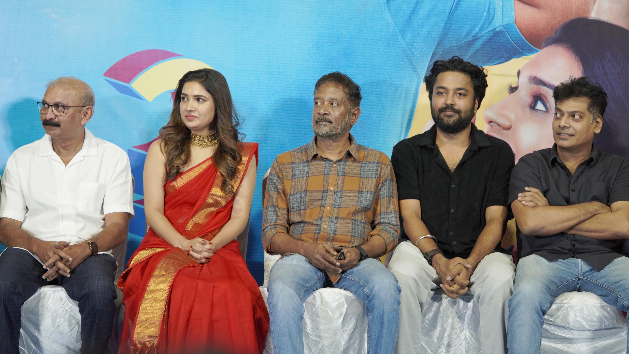 டிஸ்னி+ ஹாட்ஸ்டார் வழங்க யோகிபாபு நடிக்கும் ‘சட்னி – சாம்பார்’ சீரிஸ்!