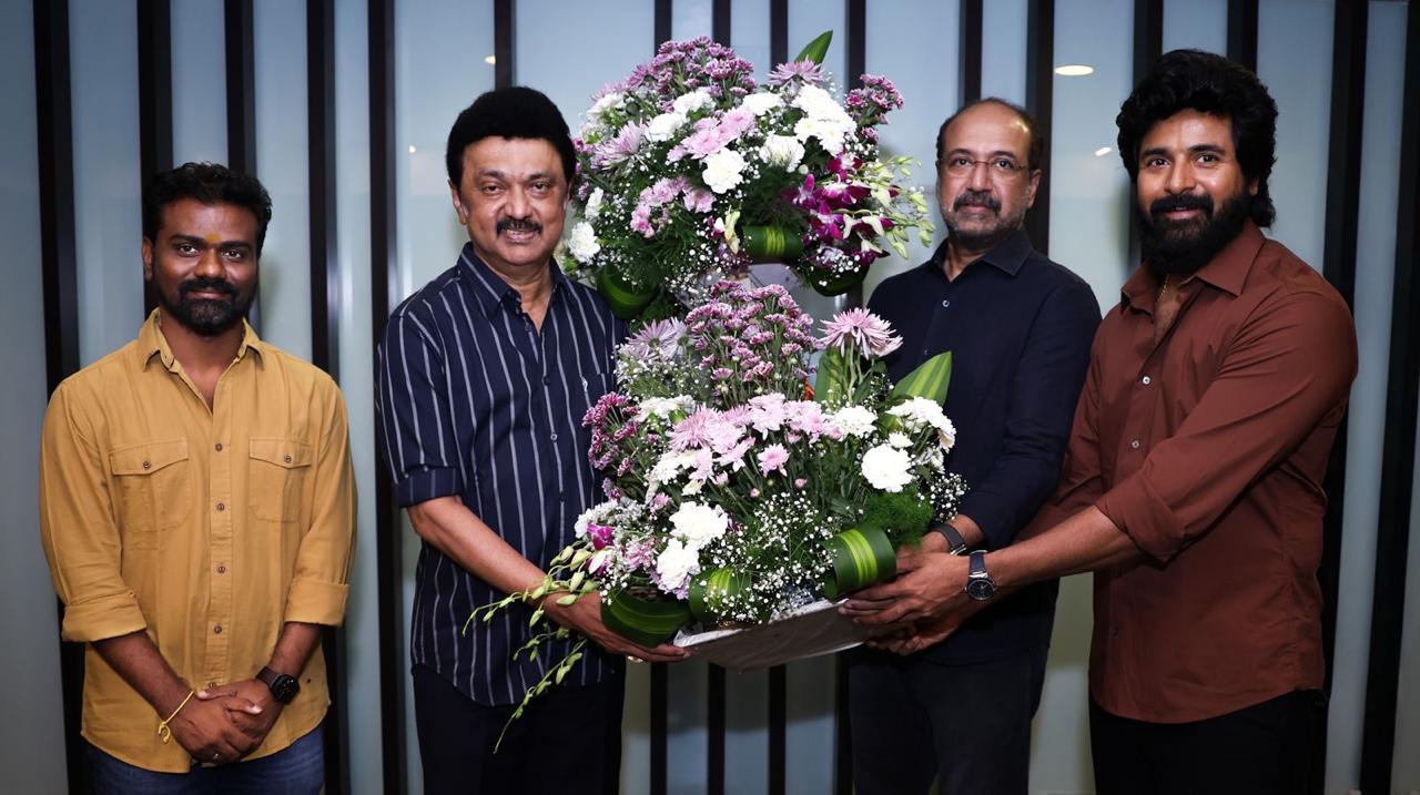 முதல்வர் பாராட்டிய அமரன் திரைப்படம்