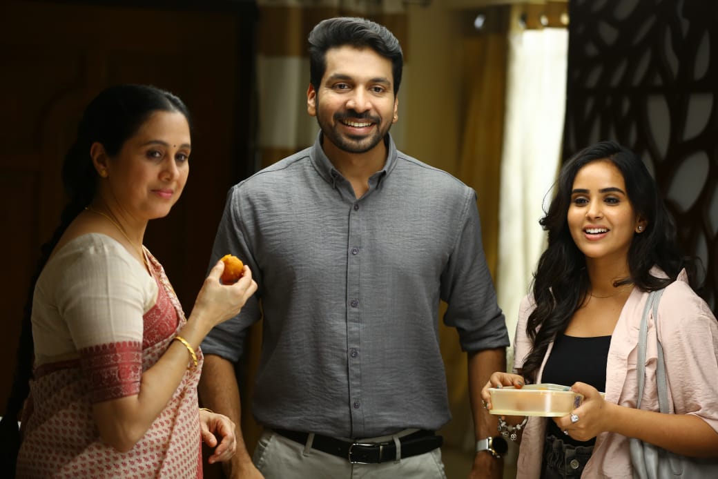 தேவயானி நாயகியாக நடிக்கும் ‘நிழற்குடை’!