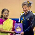 சிறந்த நடிகருக்கான தேசிய விருது பெற்ற ஷாரூக்கான்!