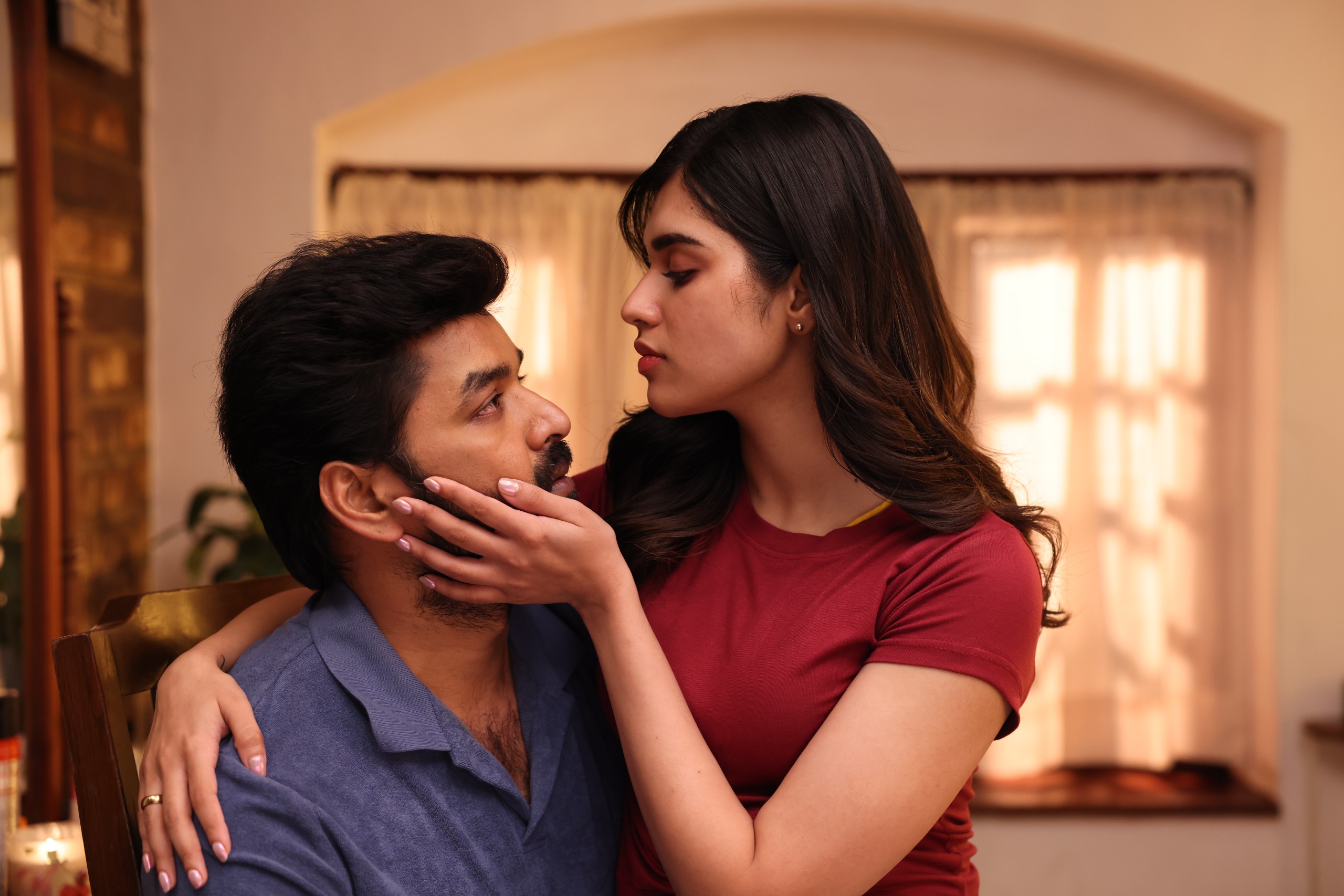 சட்டென்று மாறுது வானிலை _விமர்சனம்: