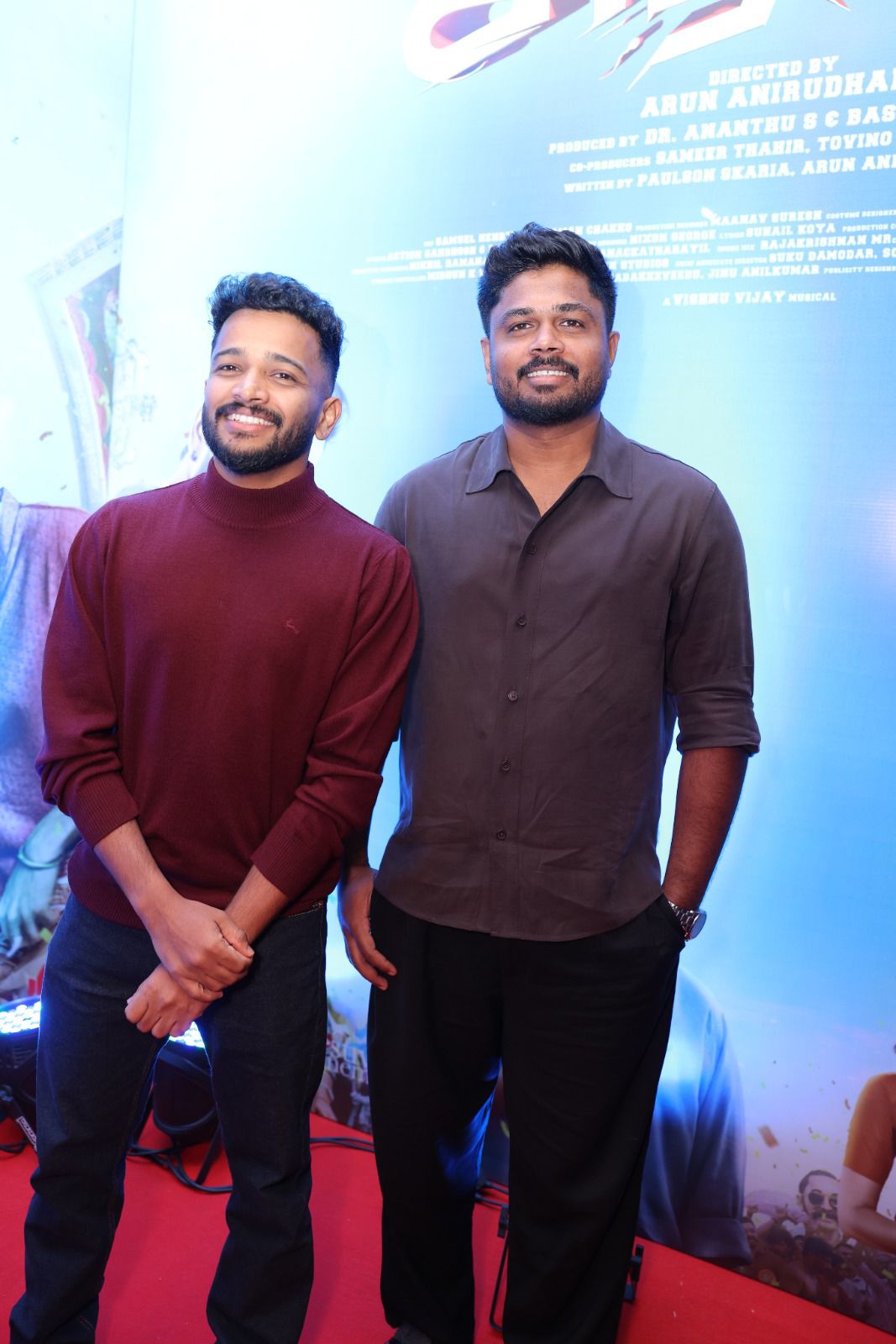 டொவினோ தாமஸ், பசில் ஜோசப் இணைந்து கலக்கி இருக்கும் ‘அதிரடி’!